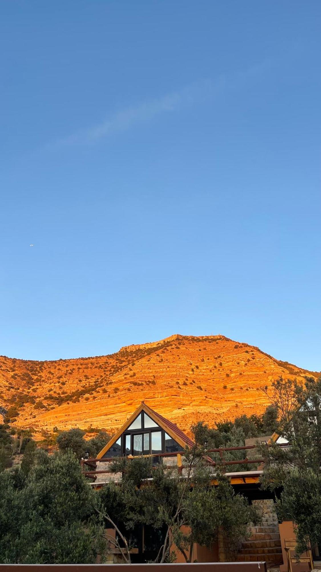 Отель Dana Luxury Huts Экстерьер фото