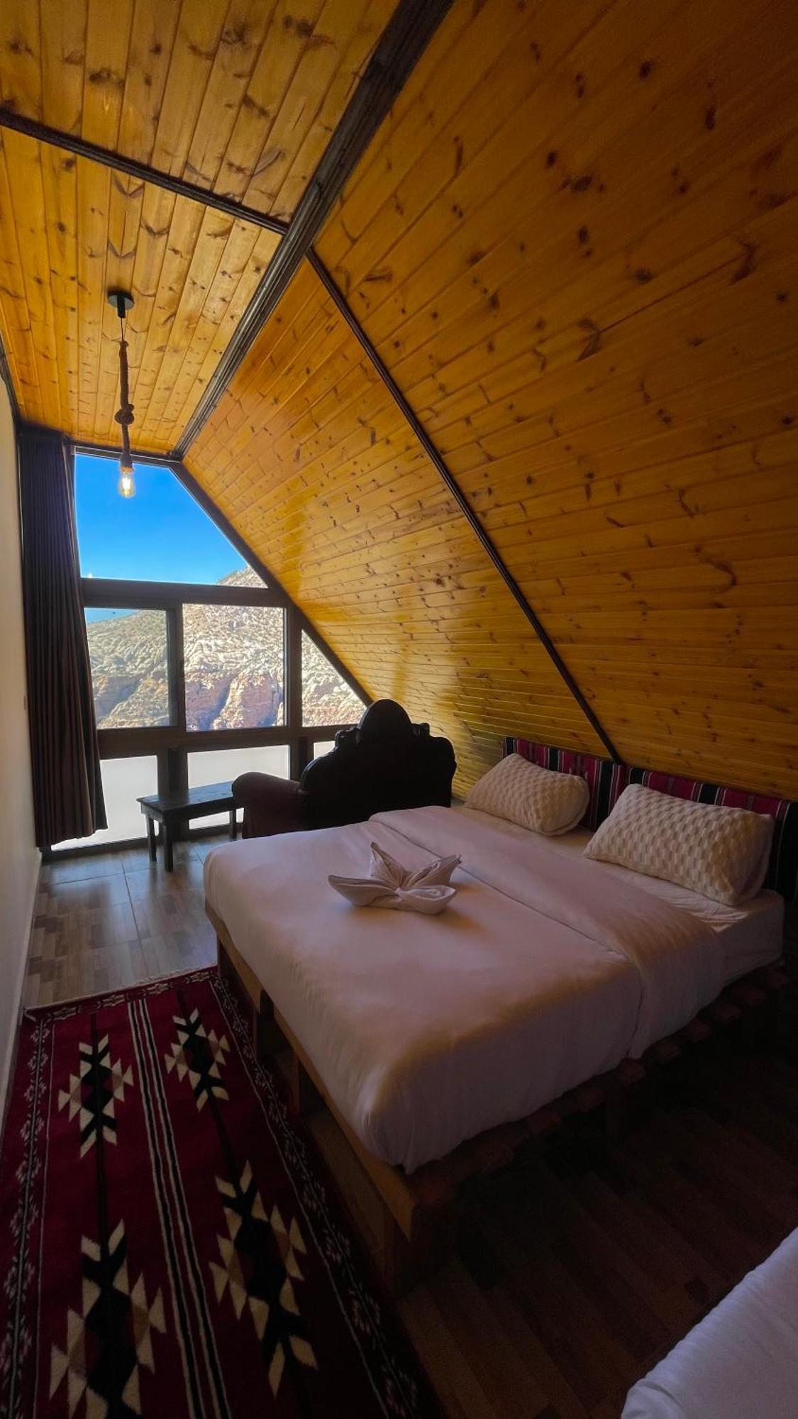 Отель Dana Luxury Huts Экстерьер фото